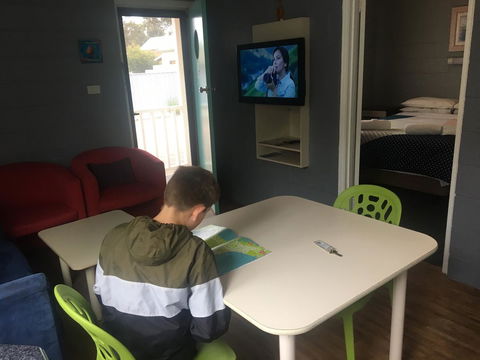 Esperance Central Accommodation - Accommodation Burleigh 7