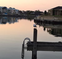 Waterside Canal Dreams - Accommodation Burleigh