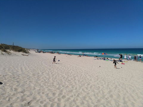 Salty Kiss - Accommodation Burleigh 20