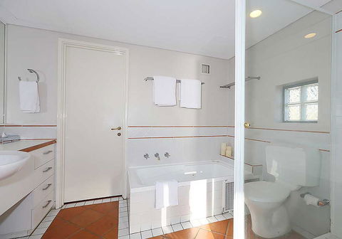 Salty Kiss - Accommodation Burleigh 11