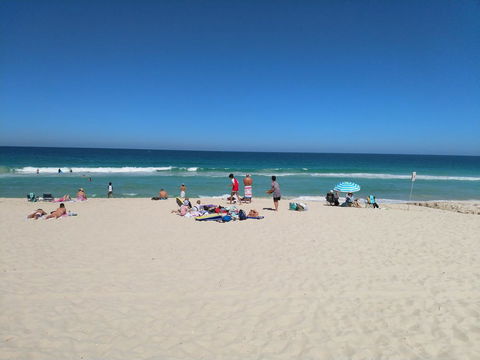 Salty Kiss - Accommodation Burleigh 18