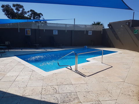 Mandurah Foreshore Motel - Accommodation Burleigh 5