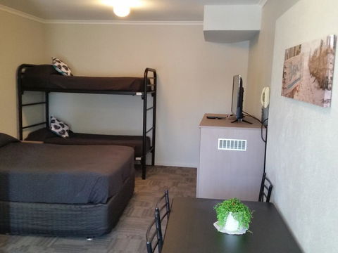 Mandurah Foreshore Motel - Accommodation Burleigh 12