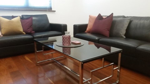 Leisurely Manor - Spacious Three Bedroom Home In Fremantle - Accommodation Burleigh 15