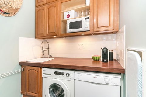 SoBe Fremantle - Accommodation Burleigh 15