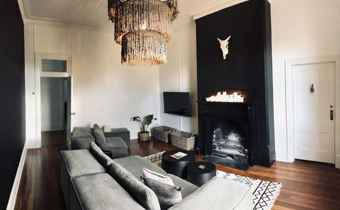 SoBe Fremantle - Accommodation Burleigh 2