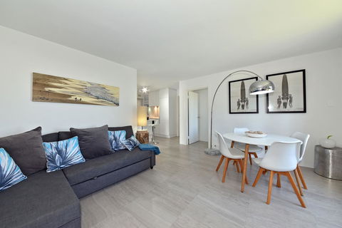 Cottesloe Apartment Close To Beach - Accommodation Burleigh 14