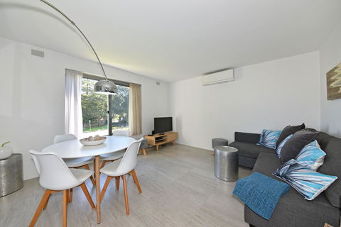 Cottesloe Apartment Close To Beach - Accommodation Burleigh 17
