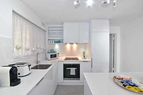 Cottesloe Apartment Close To Beach - Accommodation Burleigh 13