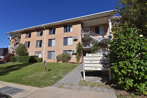 Cottesloe Apartment Close To Beach - Accommodation Burleigh 30
