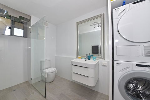 Cottesloe Apartment Close To Beach - Accommodation Burleigh 2