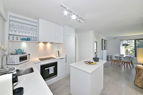 Cottesloe Apartment Close To Beach - Accommodation Burleigh 8