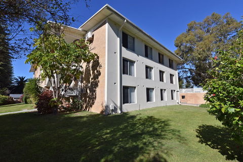 Cottesloe Apartment Close To Beach - Accommodation Burleigh 28