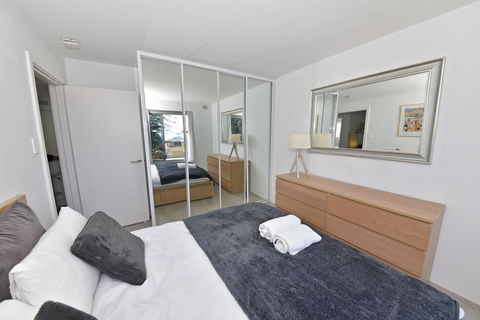 Cottesloe Apartment Close To Beach - Accommodation Burleigh 5