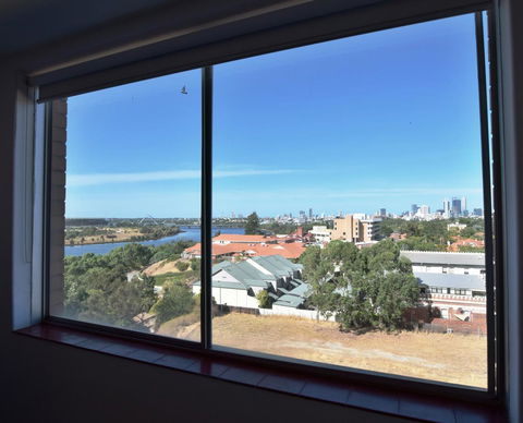 Lawley Luxury Views - Perth City, Swan River - Accommodation Burleigh 28