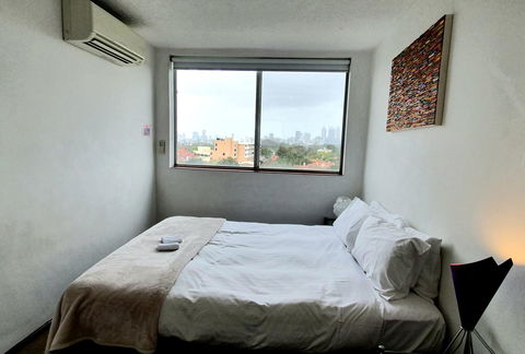 Lawley Luxury Views - Perth City, Swan River - Accommodation Burleigh 5