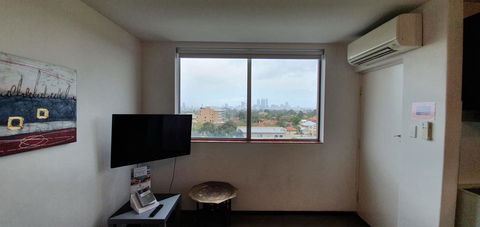 Lawley Luxury Views - Perth City, Swan River - Accommodation Burleigh 19