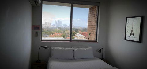 Lawley Luxury Views - Perth City, Swan River - Accommodation Burleigh 15