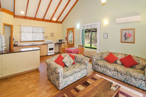 Yelverton Brook Conservation Sanctuary - Accommodation Burleigh 38