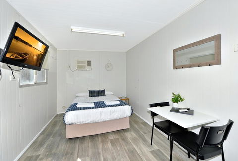 Mandurah Coastal Holiday Park - Accommodation Burleigh 22