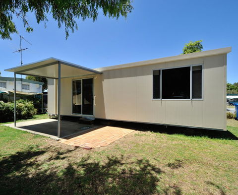 Mandurah Coastal Holiday Park - Accommodation Burleigh 29