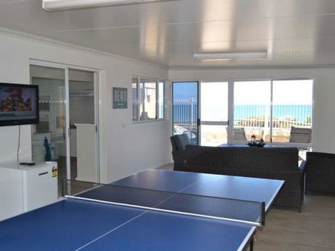 Caravel Beach House Mandurah - Accommodation Burleigh 27