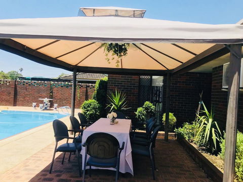 Swan Valley Rest Cottage - Accommodation Burleigh 1