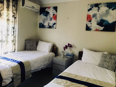 Swan Valley Rest Cottage - Accommodation Burleigh 9