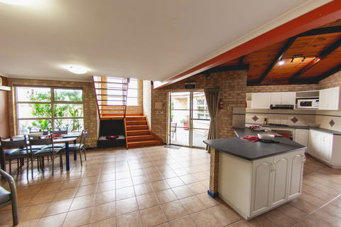 Esperance Foreshore Apartments - Accommodation Burleigh 41