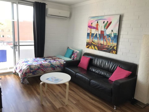 Location Location Vacation - Accommodation Burleigh 1