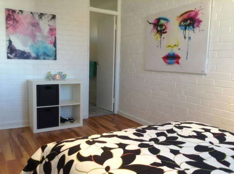 Location Location Vacation - Accommodation Burleigh 13