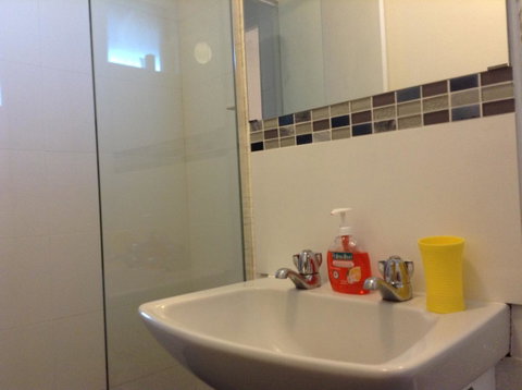 Location Location Vacation - Accommodation Burleigh 21