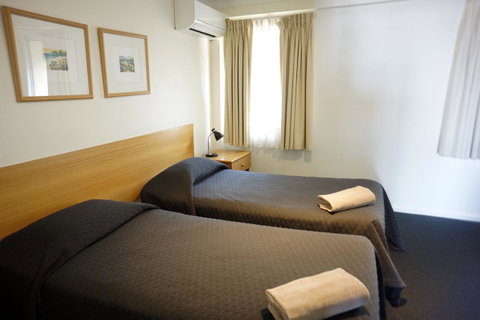 Oceanside 22 - Accommodation Burleigh 7