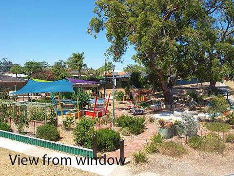 Hamersley Apartment - Accommodation Burleigh 10