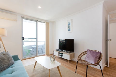 Ocean Breeze Apartment - Accommodation Burleigh 17