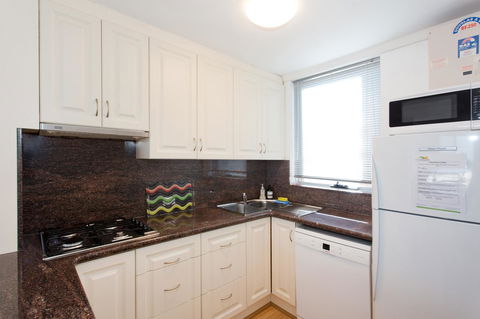 Ocean Breeze Apartment - Accommodation Burleigh 14