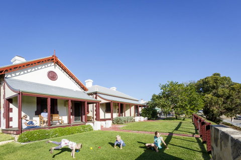 Fremantle Colonial Cottages - Accommodation Burleigh 9