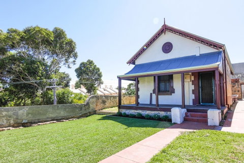 Fremantle Colonial Cottages - Accommodation Burleigh 14