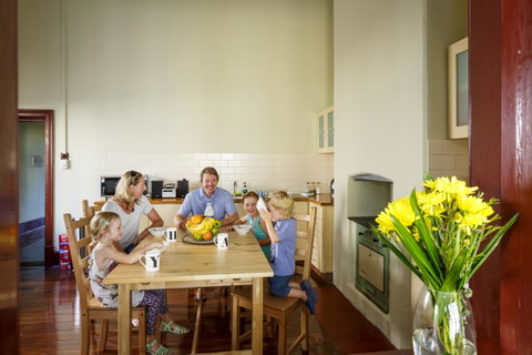 Fremantle Colonial Cottages - Accommodation Burleigh 16