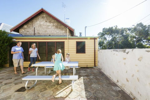 Fremantle Colonial Cottages - Accommodation Burleigh 17