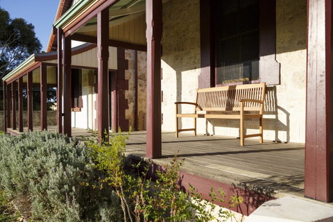 Fremantle Colonial Cottages - Accommodation Burleigh 30