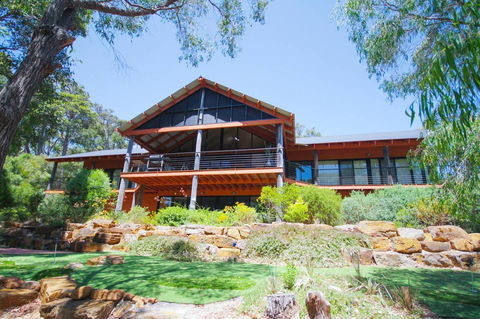 Arum - Close To The Margaret River - Accommodation Burleigh 18