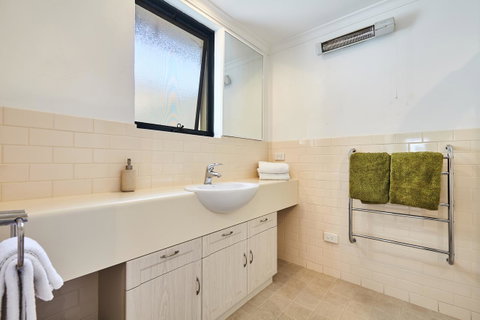 Fremantle Townhouse Unit 4 - Accommodation Burleigh 11
