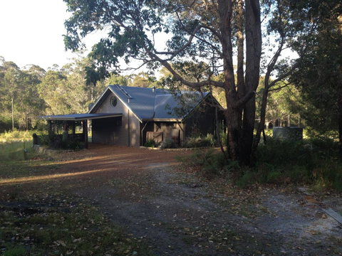 Scotsdale Valley Studios - Accommodation Burleigh 16