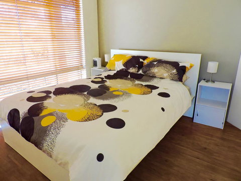 Silver Gull Family Retreat - Accommodation Burleigh 4