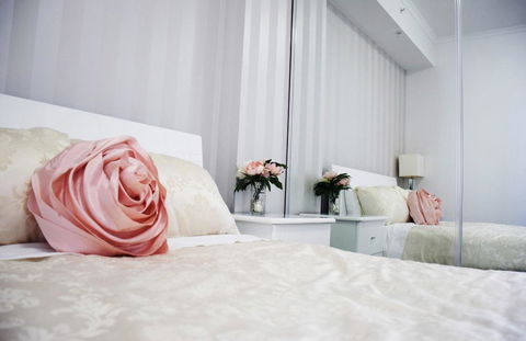 Perth Luxury City Apartment- Free Parking - Accommodation Burleigh 16