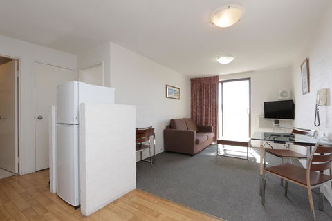 Atrium Hotel Mandurah - Accommodation Burleigh 32