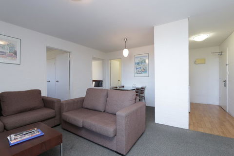 Atrium Hotel Mandurah - Accommodation Burleigh 41