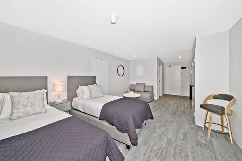 Atrium Hotel Mandurah - Accommodation Burleigh 33
