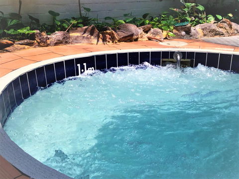 Atrium Hotel Mandurah - Accommodation Burleigh 24